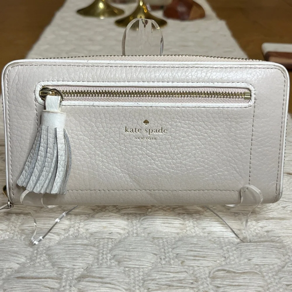Kate Spade ♠️ Pebbled Leather Blush Pink / tan Continental Zip Around Wallet
